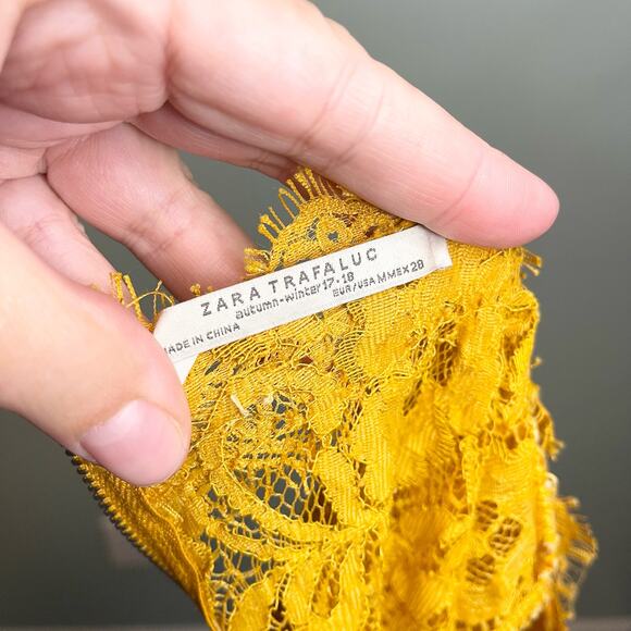 Zara Trafaluc Yellow Lace Short Sleeve Top Size M - Picture 3 of 6